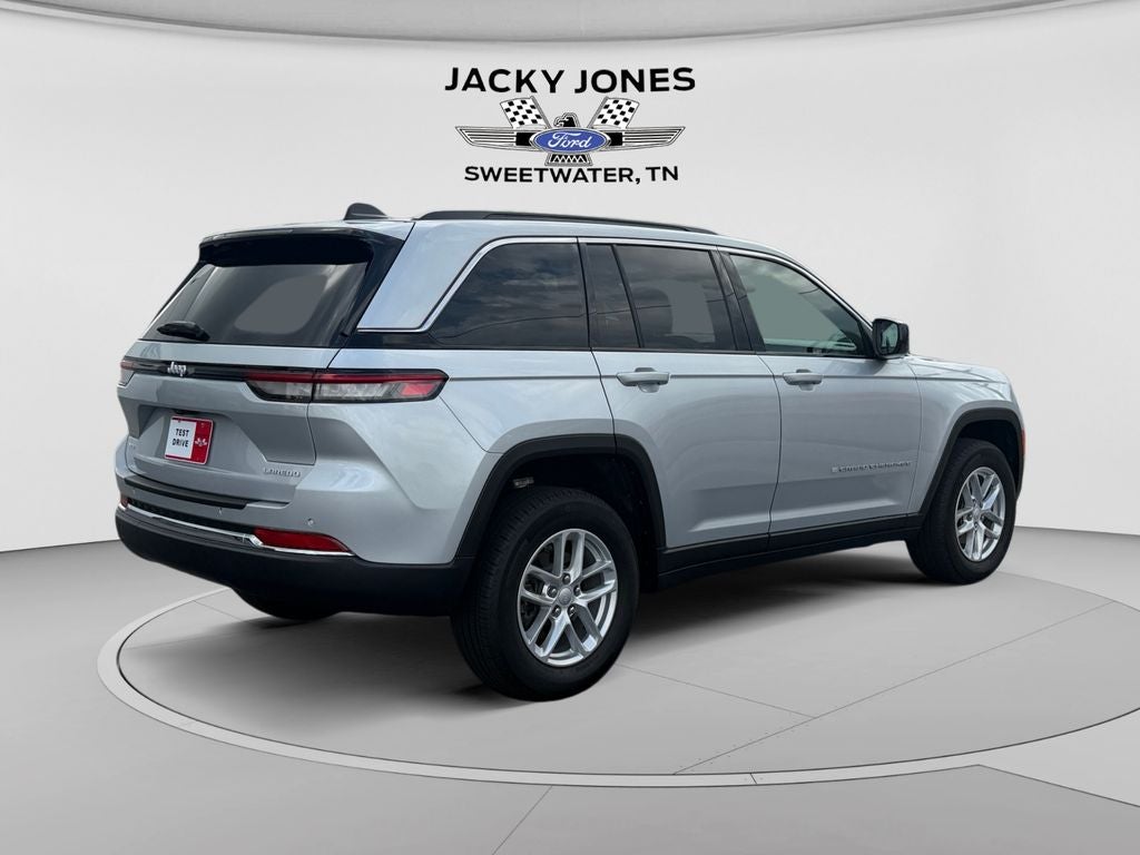 2025 Jeep Grand Cherokee Laredo X