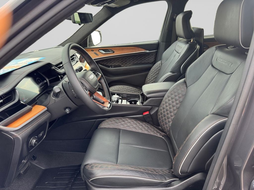 2023 Jeep Grand Cherokee L Summit Reserve