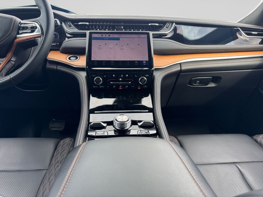 2023 Jeep Grand Cherokee L Summit Reserve