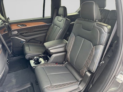 2023 Jeep Grand Cherokee L Summit Reserve