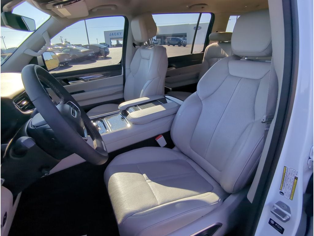 2022 Jeep Wagoneer Series III