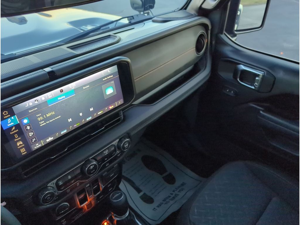 2025 Jeep Gladiator Mojave