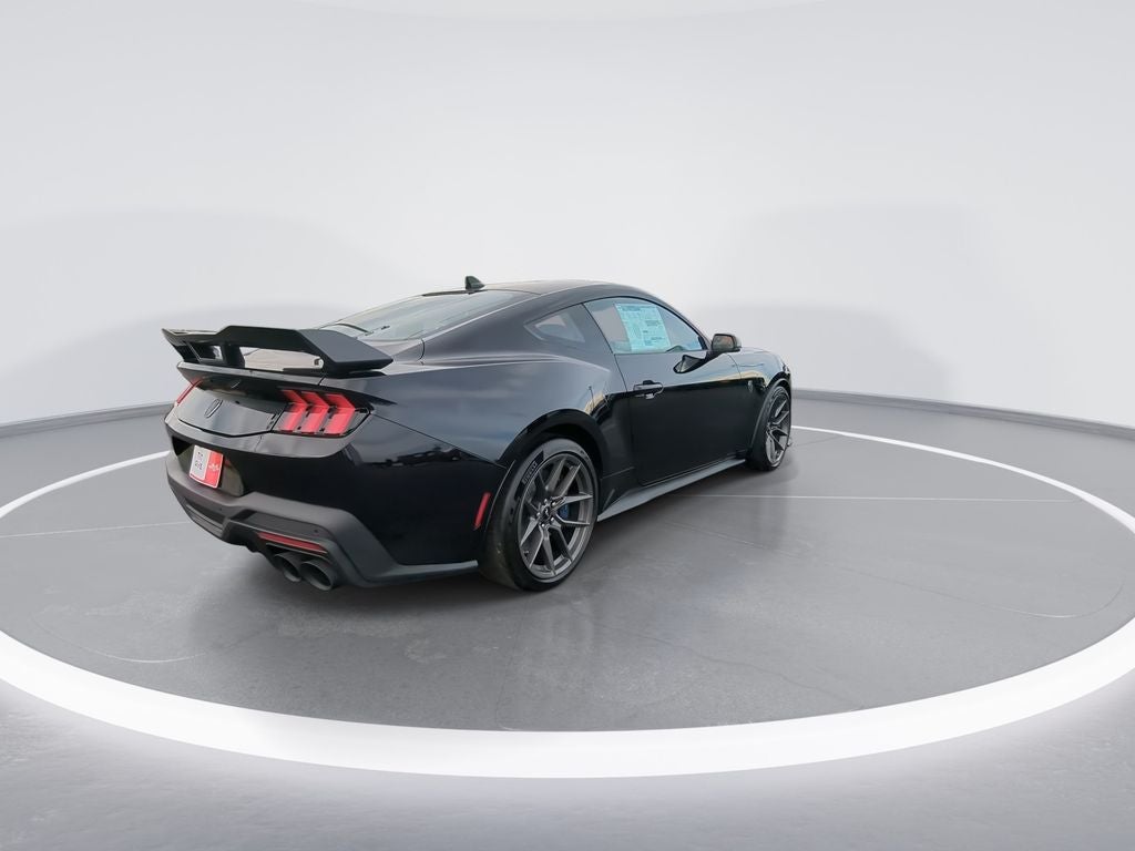 2025 Ford Mustang Dark Horse