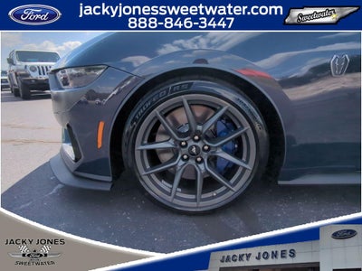 2025 Ford Mustang Dark Horse