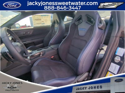 2025 Ford Mustang Dark Horse