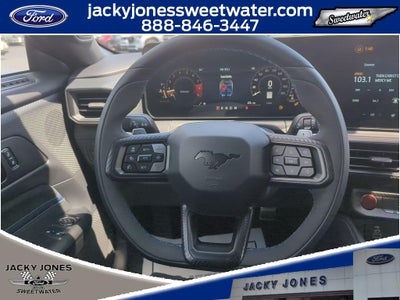 2025 Ford Mustang Dark Horse