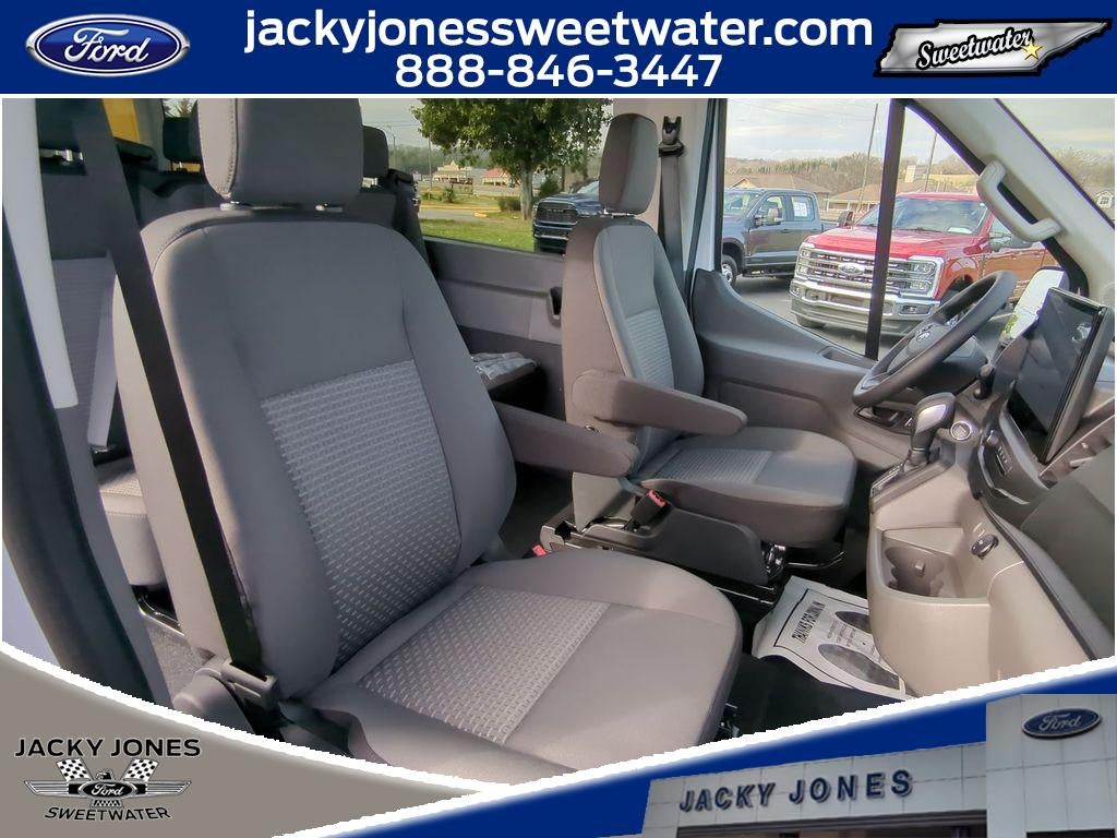 2026 Ford Transit Wagon XL