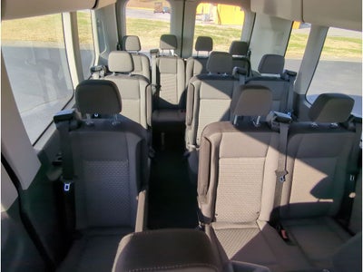 2025 Ford Transit Wagon XLT