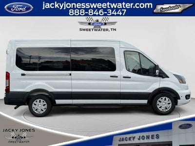 2026 Ford Transit Wagon XLT