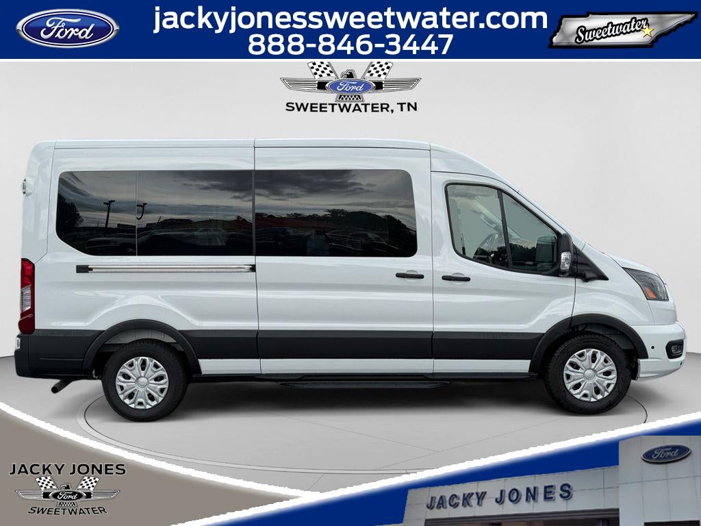 2026 Ford Transit Wagon XLT