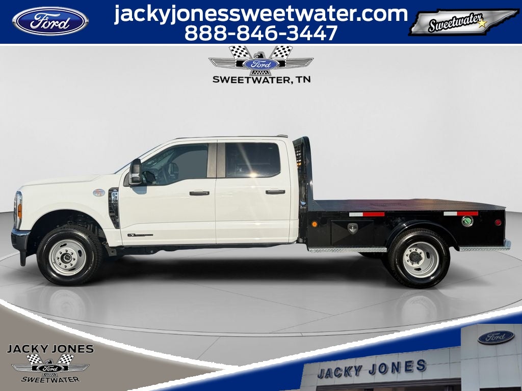 2026 Ford F-350 XL SKIRTED BED