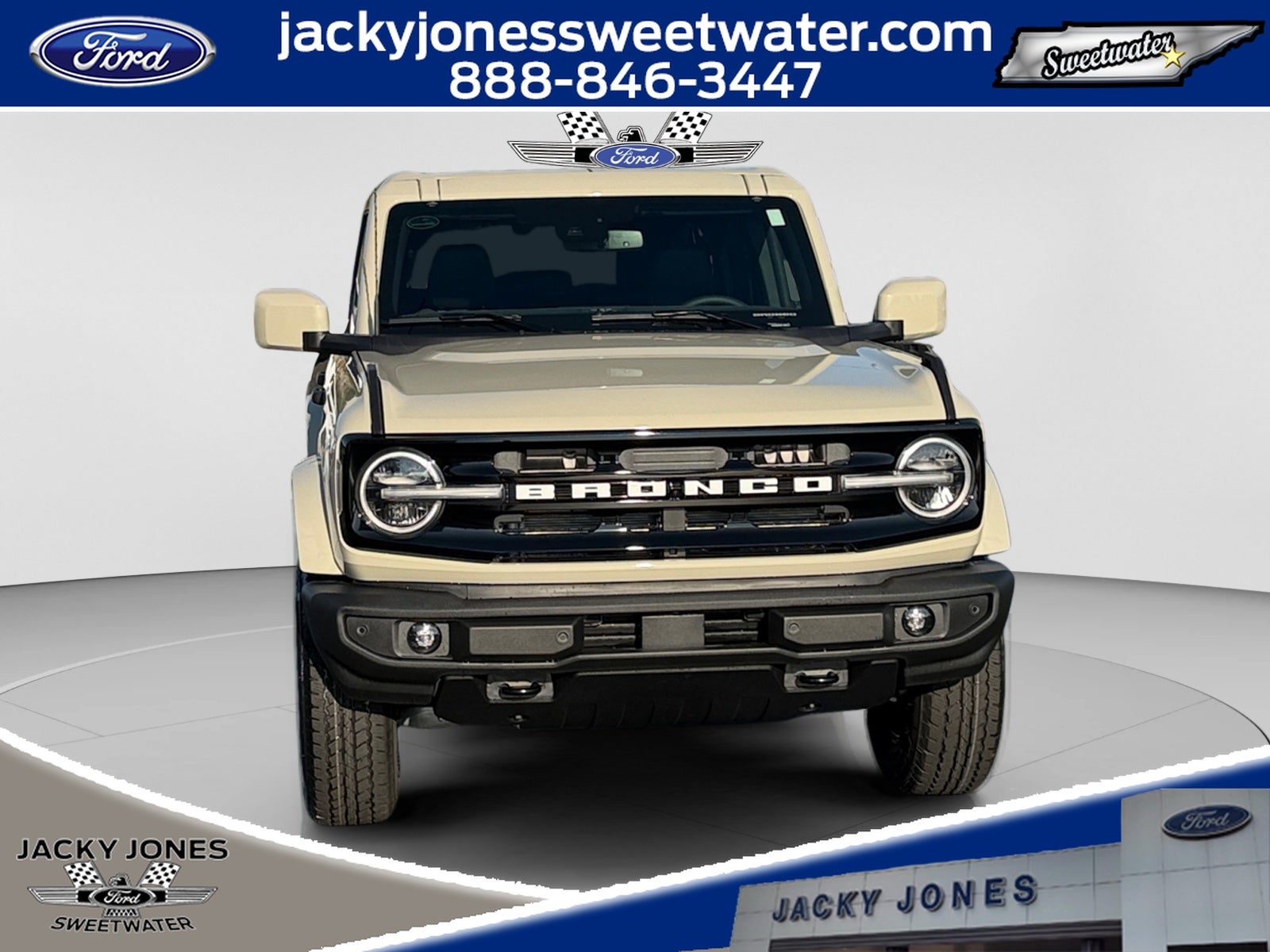2026 Ford Bronco Outer Banks
