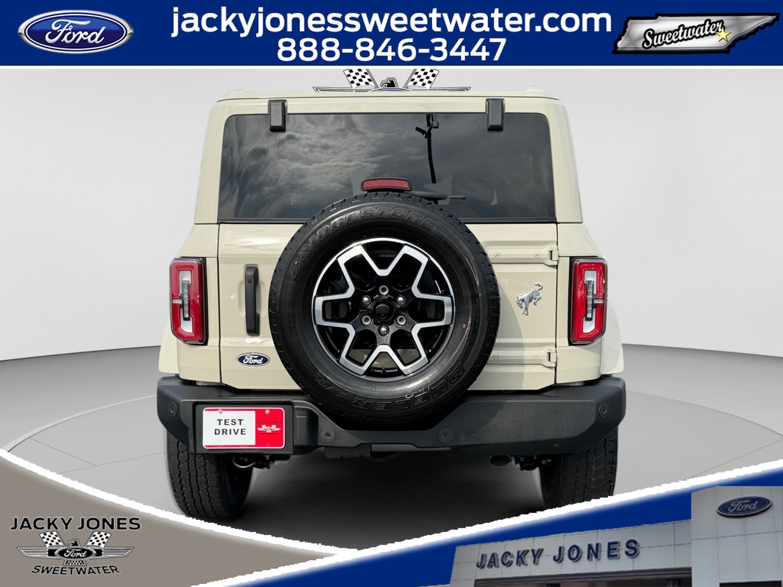 2026 Ford Bronco Outer Banks