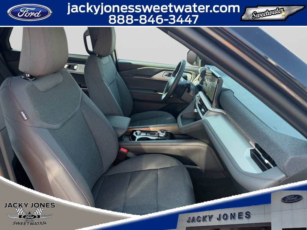 2027 Ford Explorer Active w/200A Pkg