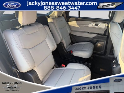 2027 Ford Explorer Active w/200A Pkg