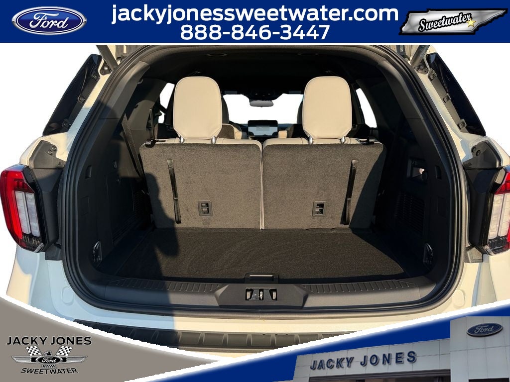 2027 Ford Explorer Active w/200A Pkg