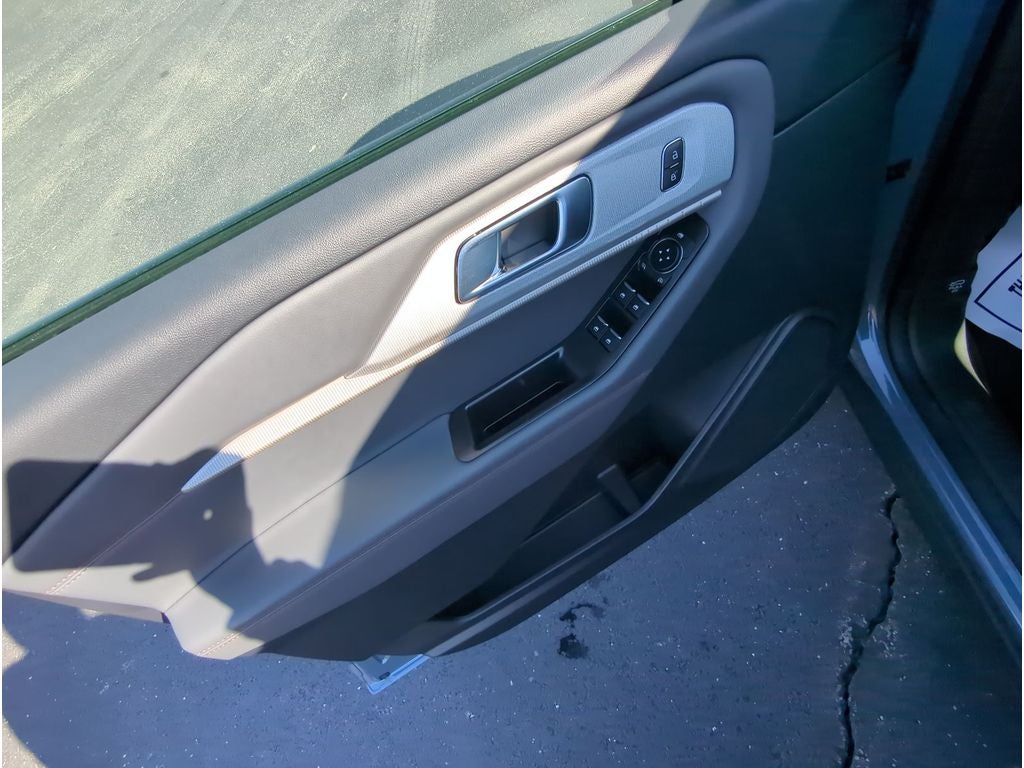 2026 Ford Explorer Active-Upcoming Demo