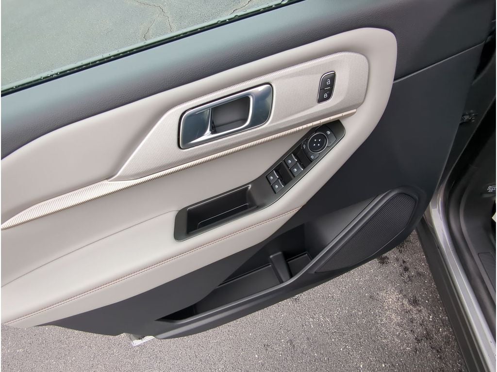 2026 Ford Explorer Active-Upcoming Demo