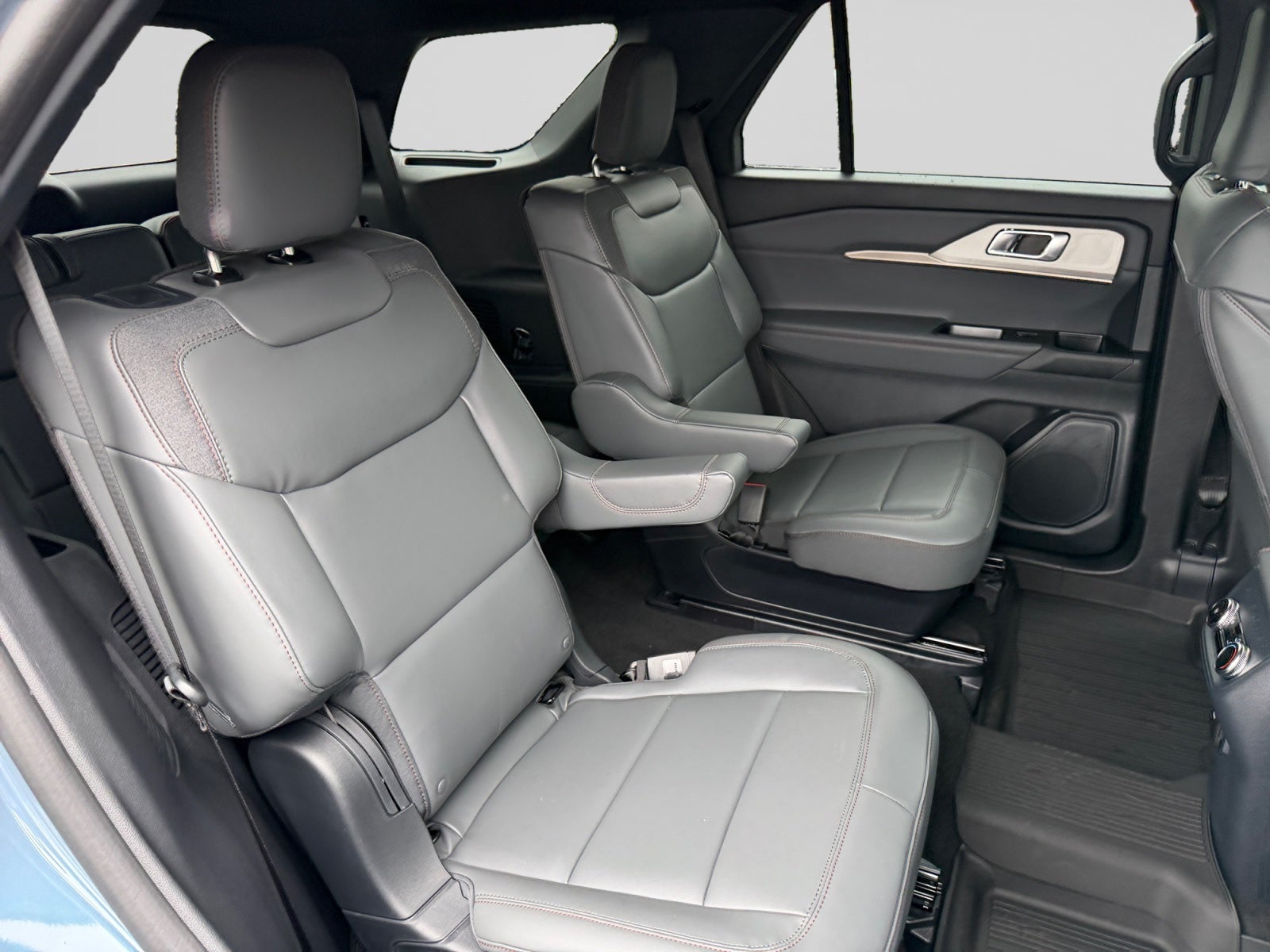 2027 Ford Explorer Active Upcoming Demo