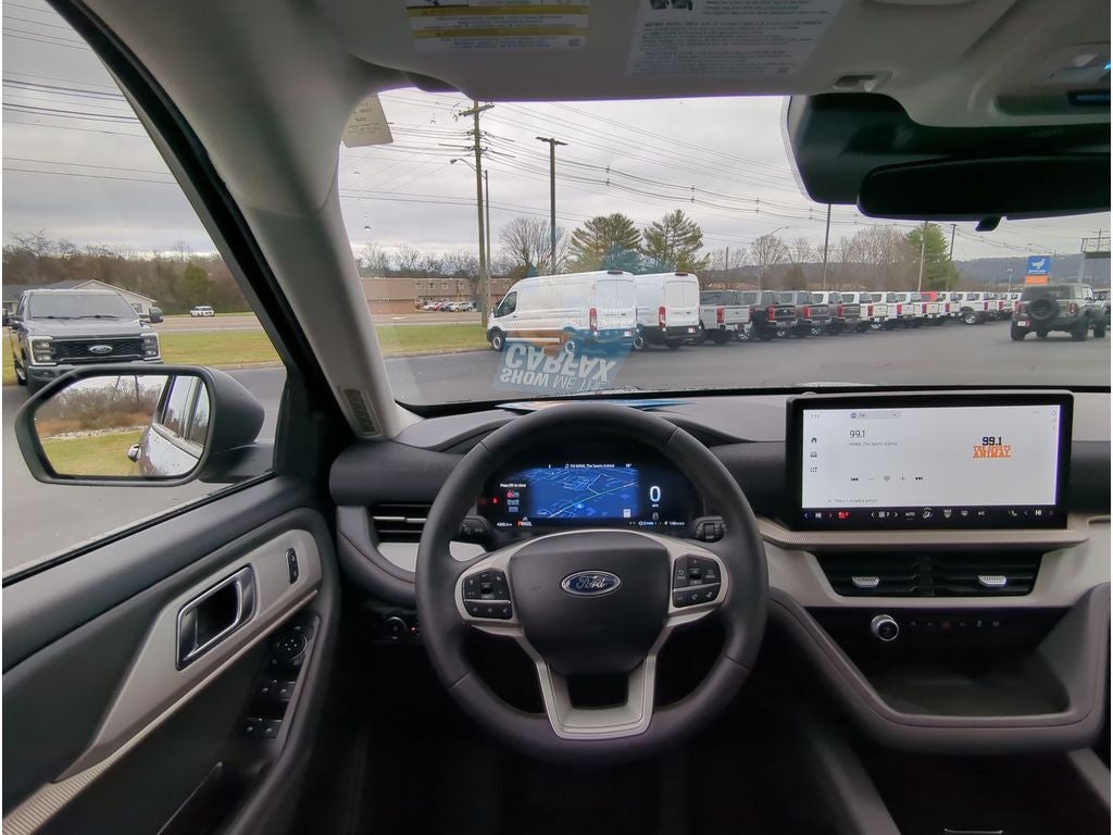 2025 Ford Explorer Active