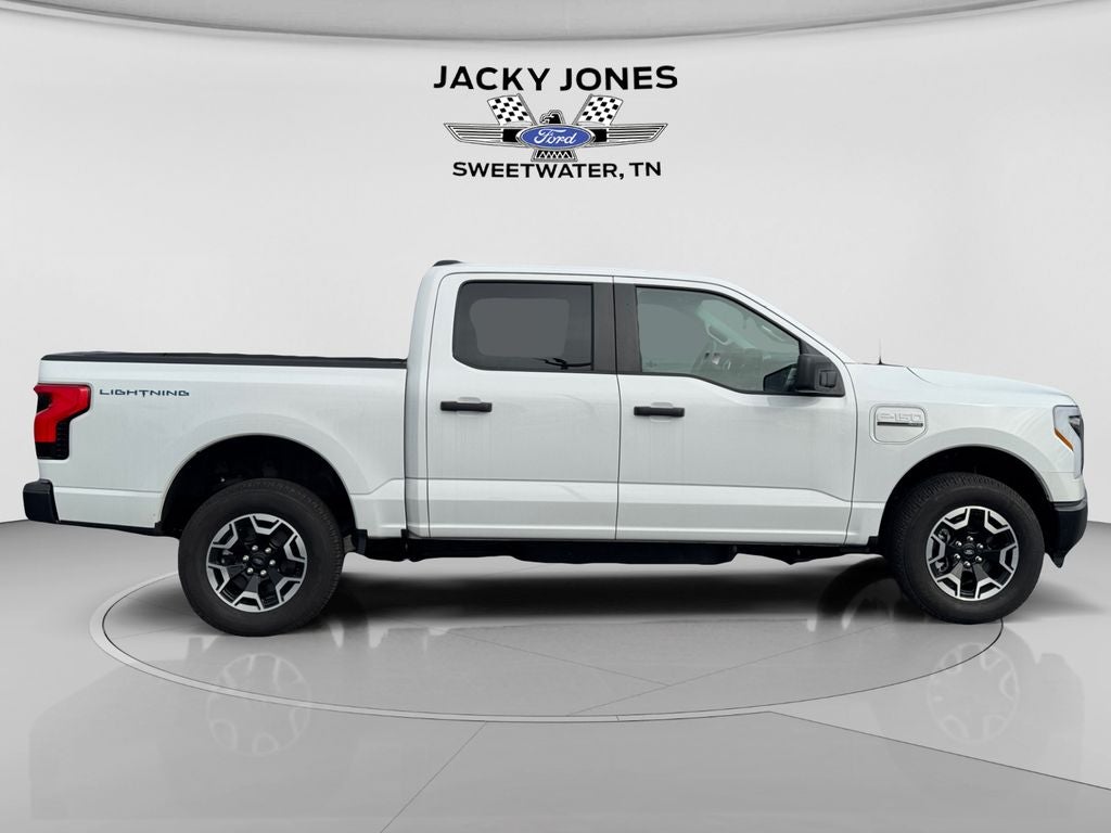 2023 Ford F-150 Lightning Pro