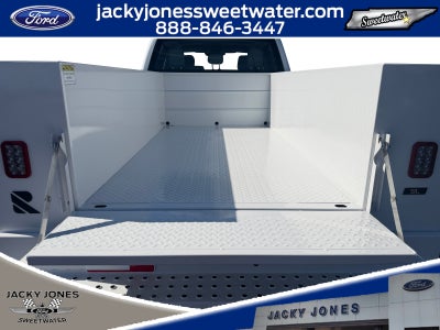 2027 Ford F-250 XL SERVICE BODY