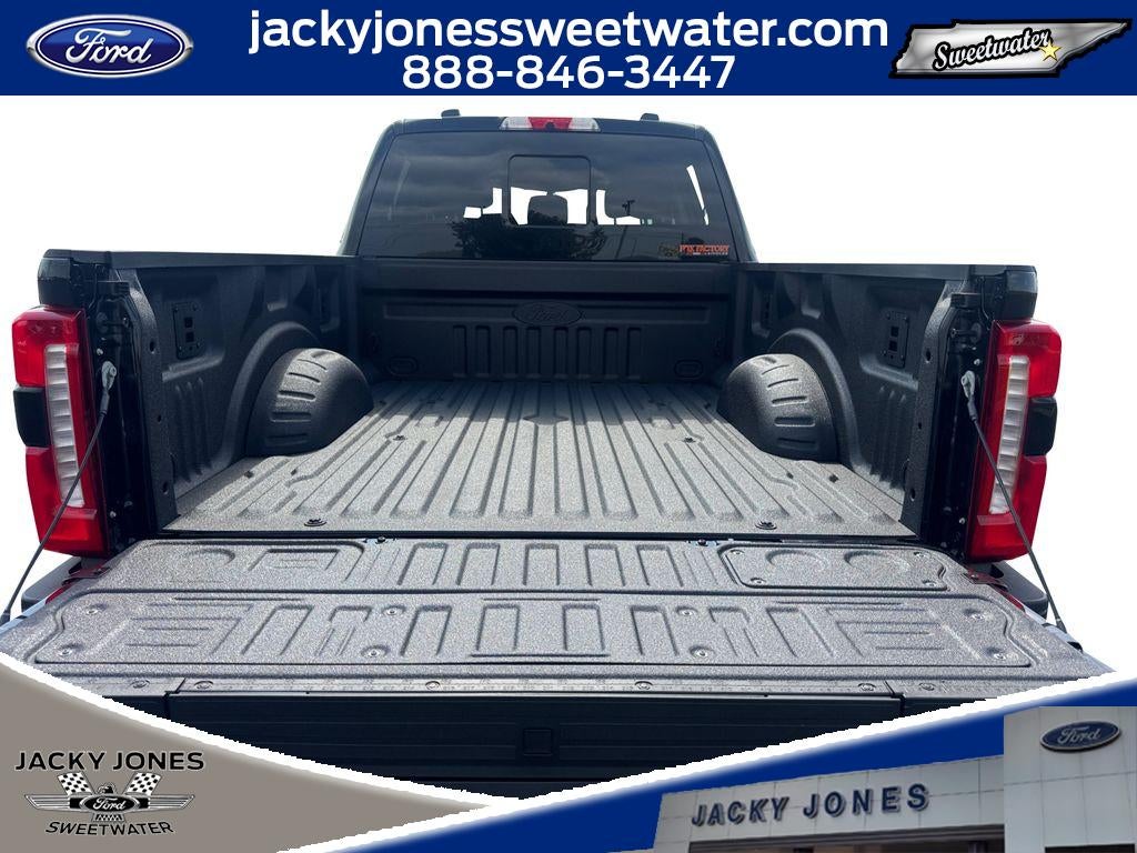 2026 Ford F-250 LARIAT BLACK WIDOW