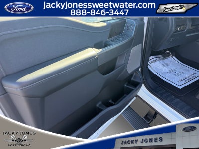 2027 Ford F-350 LARIAT