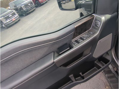 2025 Ford F-350 LARIAT