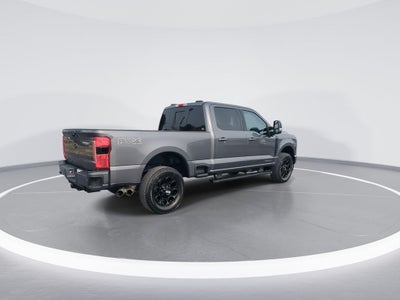 2025 Ford F-350 LARIAT