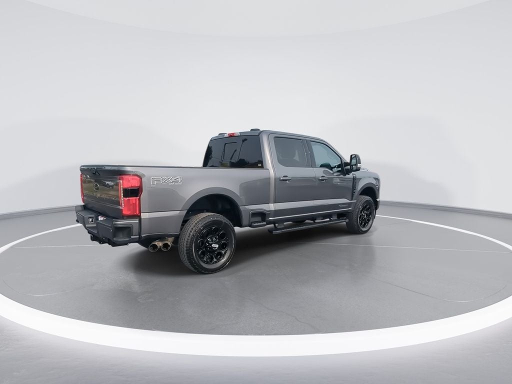 2025 Ford F-350 LARIAT