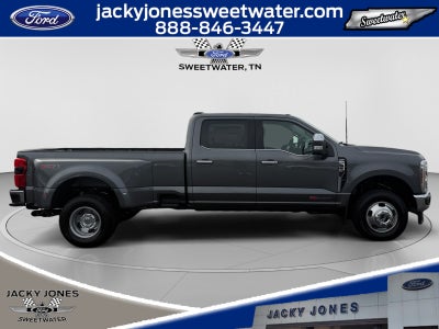 2027 Ford F-350 LARIAT