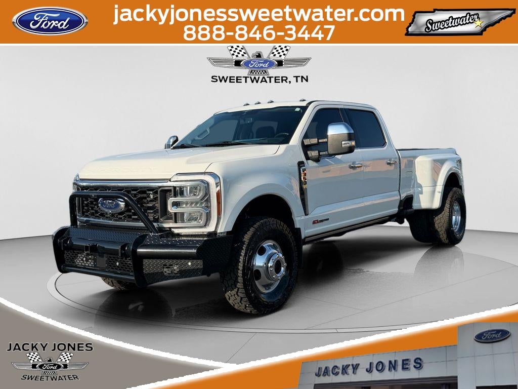 2023 Ford F-350 LARIAT