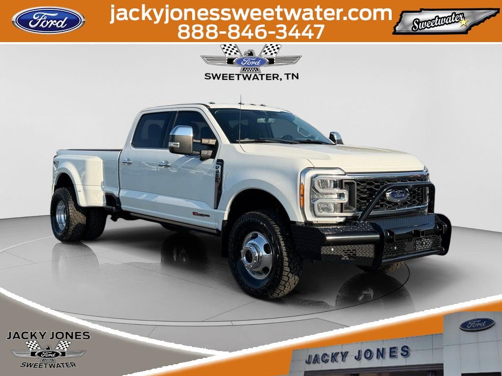 2023 Ford F-350 LARIAT