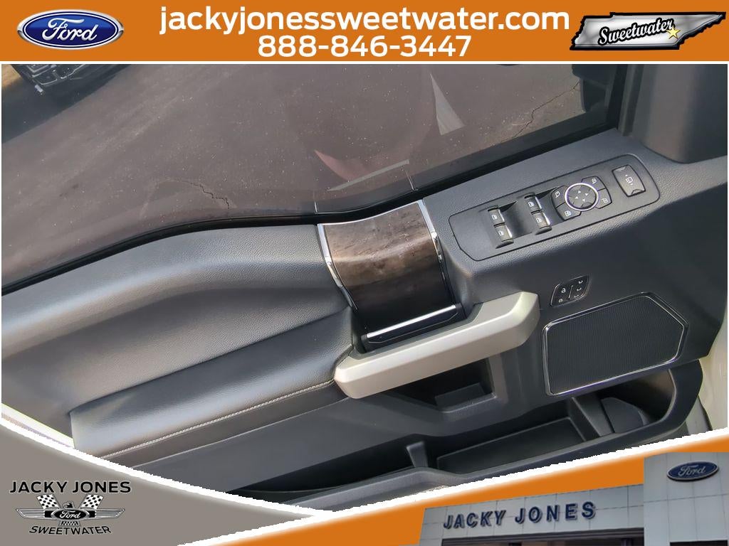 2022 Ford F-350 LARIAT