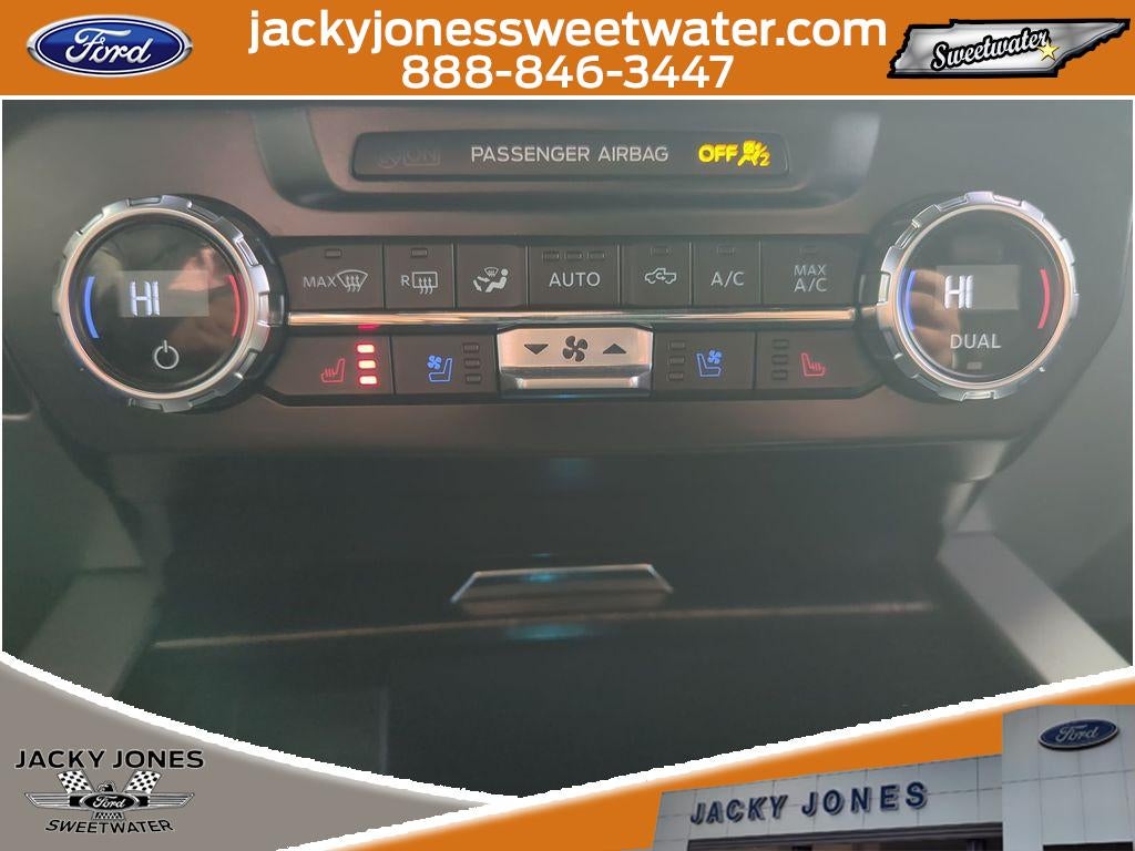 2022 Ford F-350 LARIAT