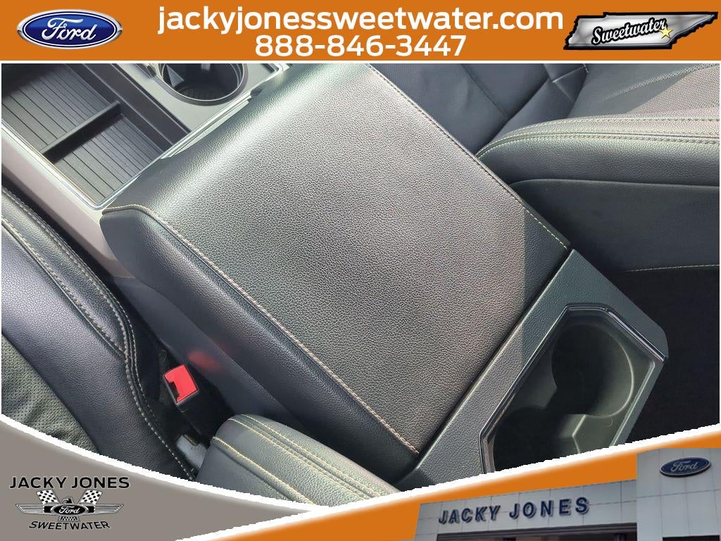 2022 Ford F-350 LARIAT