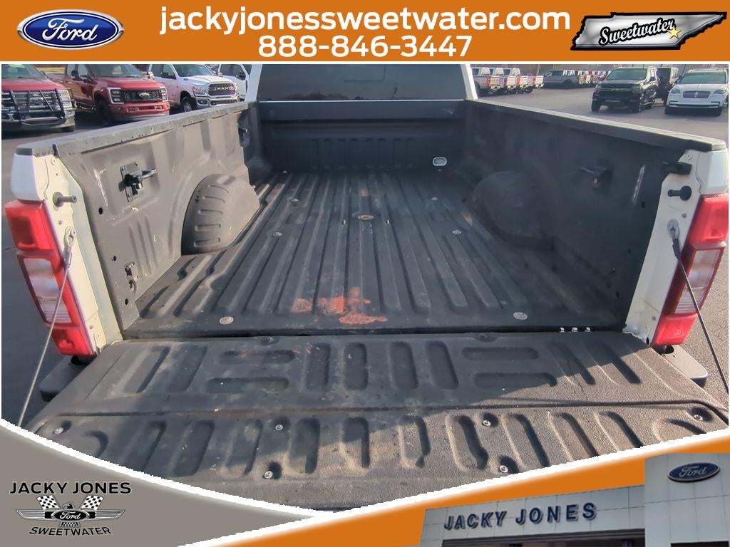 2022 Ford F-350 LARIAT