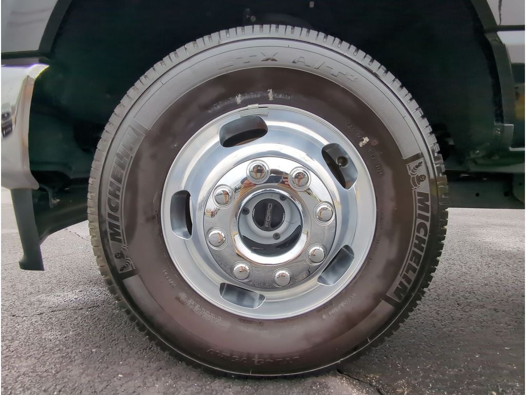 2024 Ford F-350 LARIAT