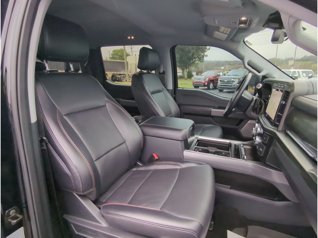 2024 Ford F-350 LARIAT