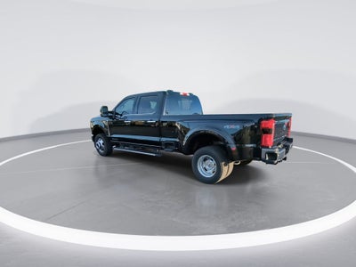 2024 Ford F-350 LARIAT