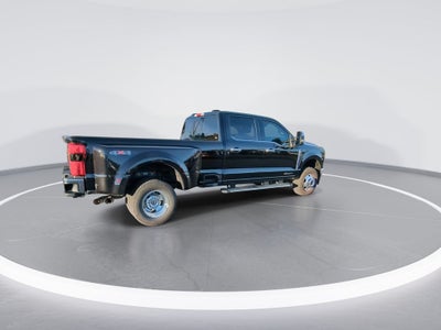 2024 Ford F-350 LARIAT