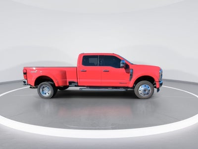 2025 Ford F-450 LARIAT