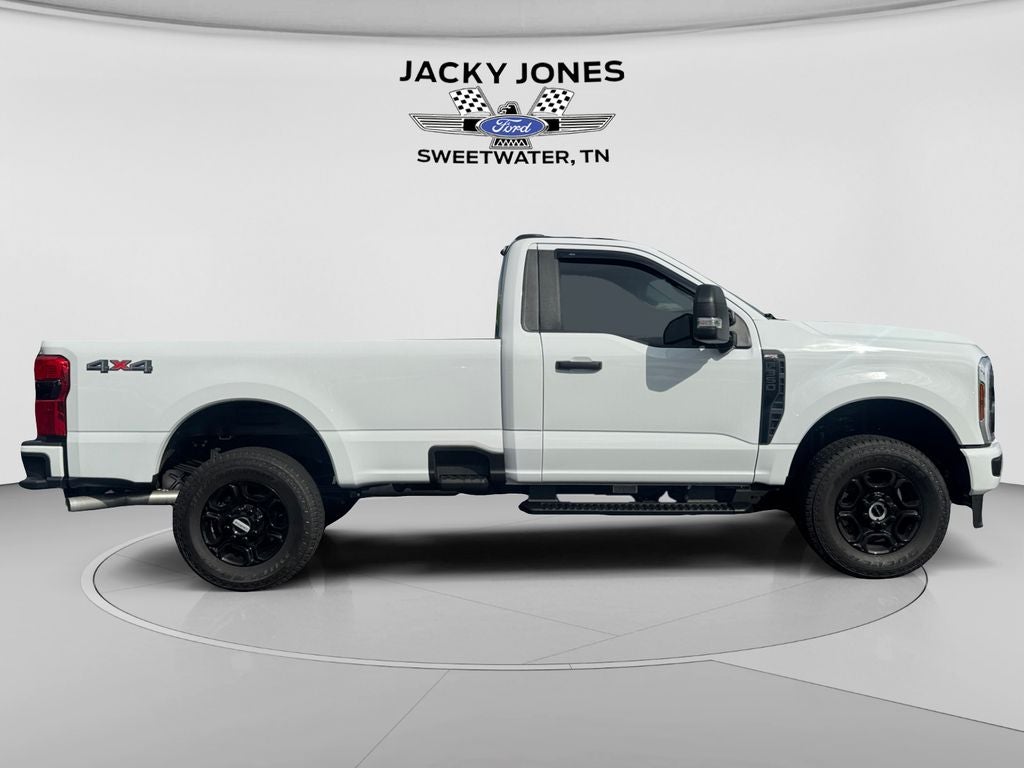 2025 Ford F-350 XL