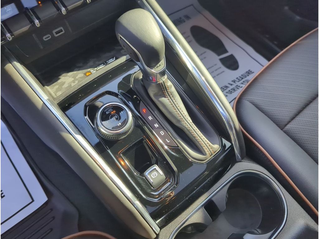 2024 GMC Canyon 4WD AT4