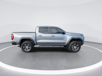2024 GMC Canyon 4WD AT4