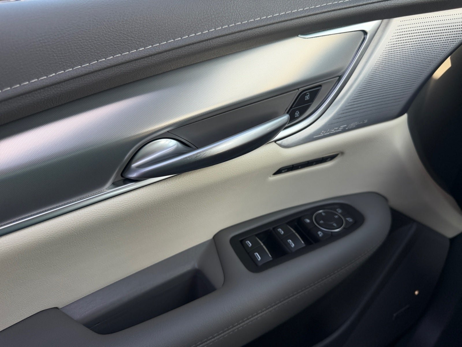 2023 Cadillac XT5 FWD Premium Luxury