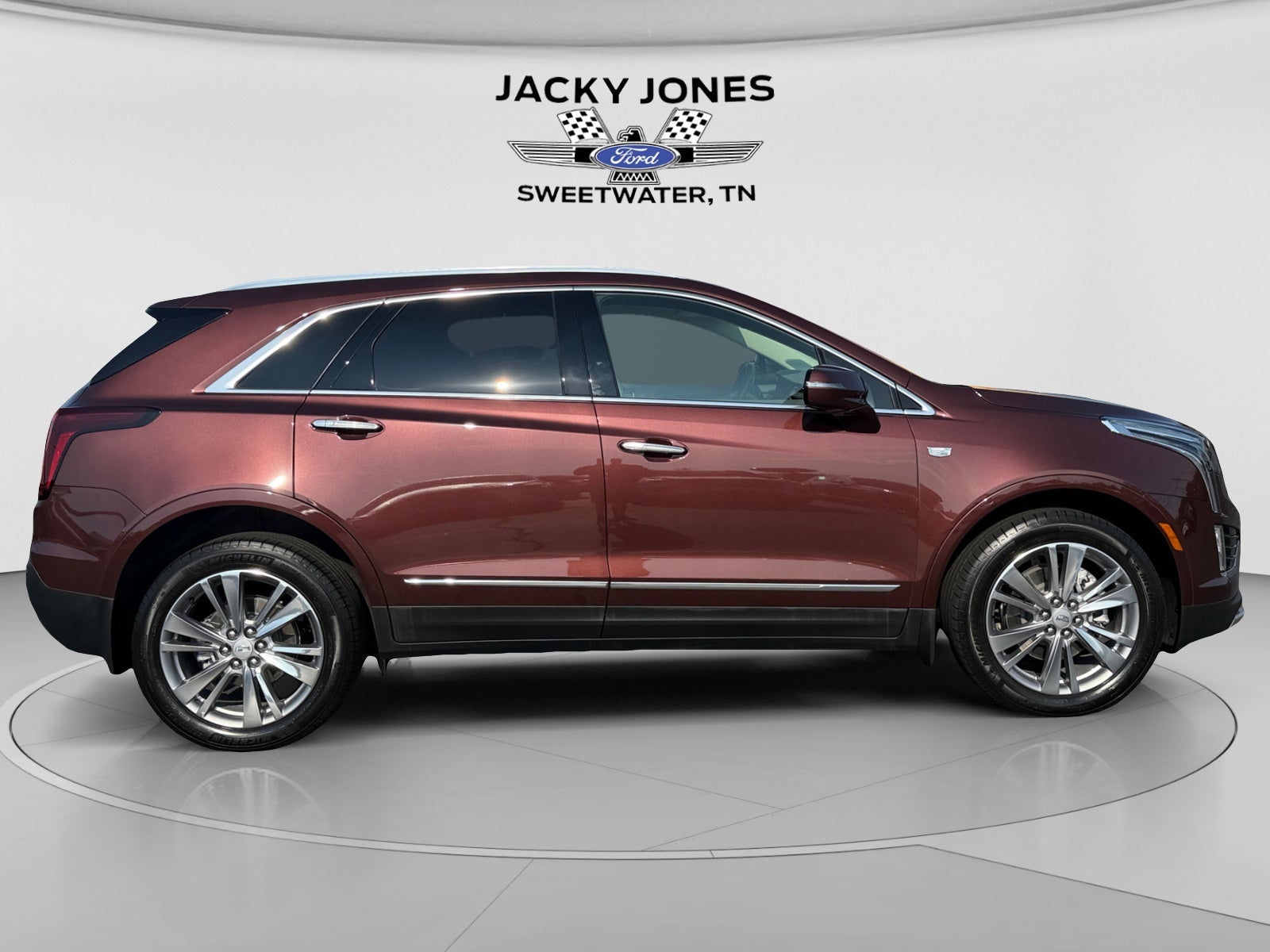2023 Cadillac XT5 FWD Premium Luxury