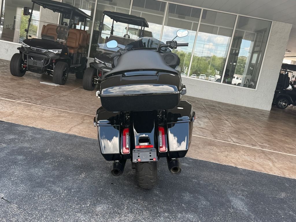 2025 Harley-Davidson FLTRX Base