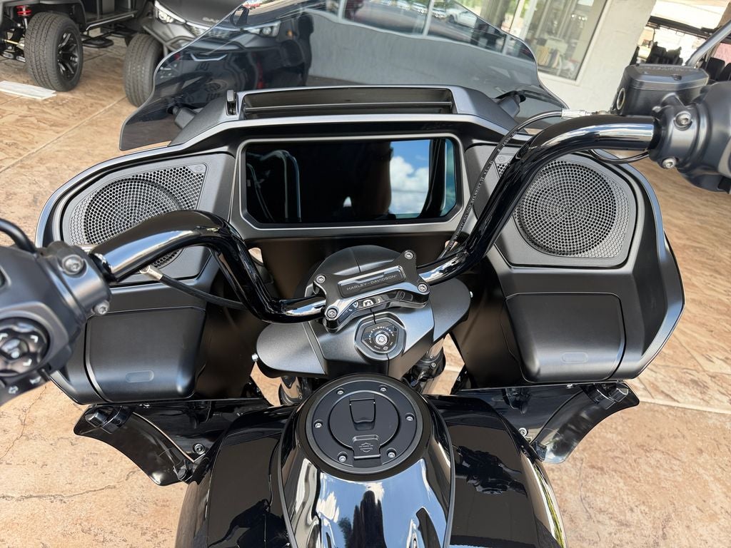2025 Harley-Davidson FLTRX Base